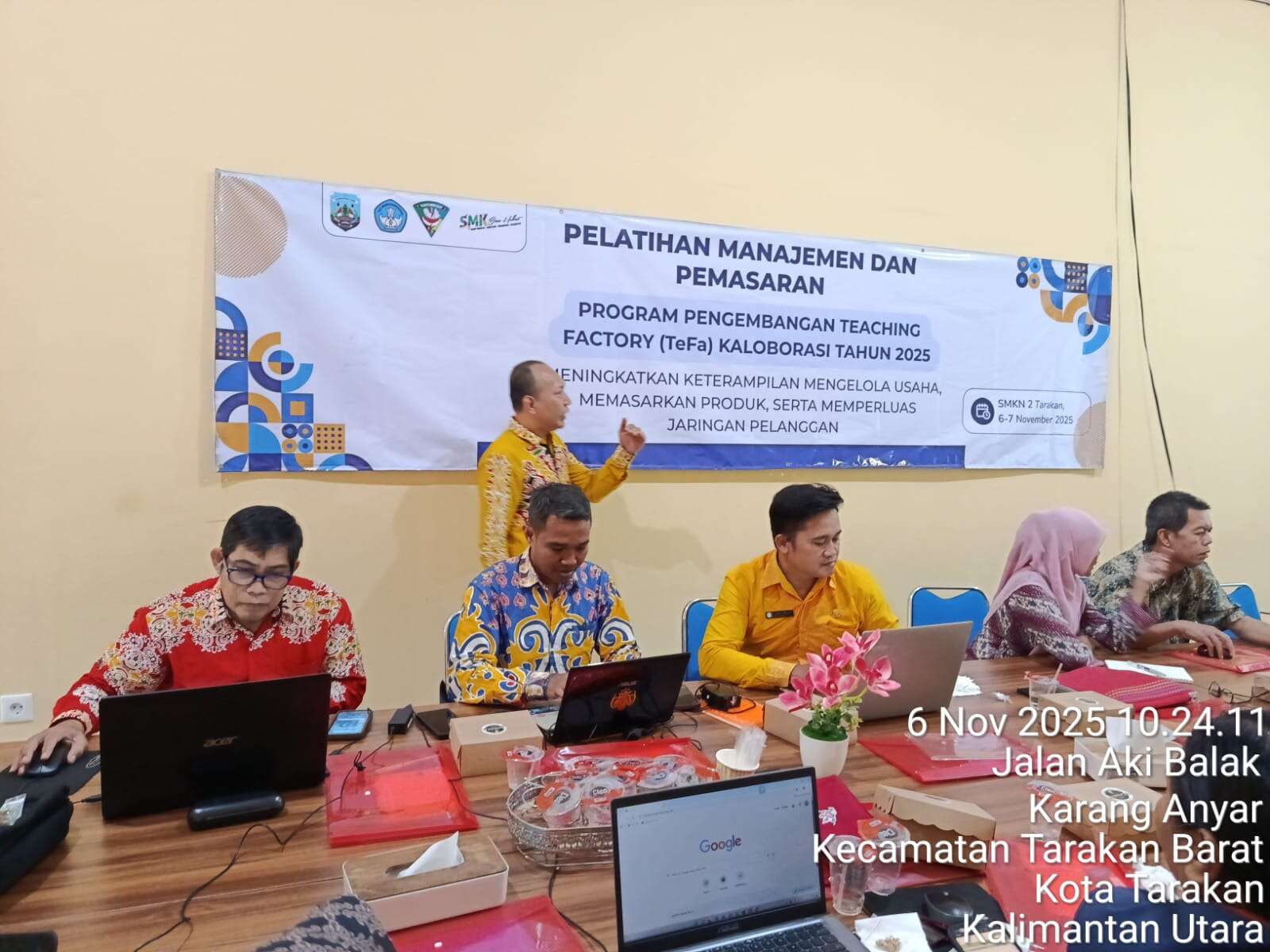 Pelatihan Manajemen Dan Pemasaran